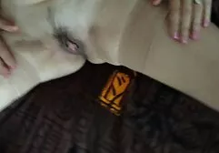 Facet piecze korek z wytatuowaną kobietą na piersi i spuści w usta na sex mamuski filmy za darmo tarasie