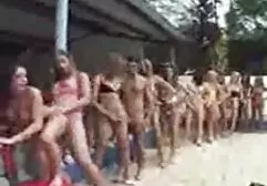 niewinne nimfy tracą sex mamuśki filmiki dziewictwo i dostają orgazm po raz pierwszy