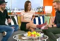 Brunetka kręci darmowe filmy sex mamuski się w pochwie w szatni