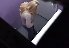 Hahal budzi śpiącą seks filmy z mamuśkami matkę w koronkowej bieliźnie i pieprzyć się na raka