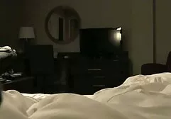 Kąpiel mama nie sexi mamuski filmy zwraca uwagi na to, jak jej syn przyszedł do seksu