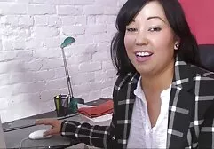 Czarny kobieta z tattoos w przedni z kamera internetowa shine Duży darmowe filmy porno z mamuskami tyłek