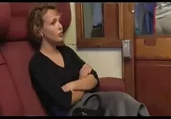 Smoczek miał czterdzieści lat. dojrzałe mamuśki filmy