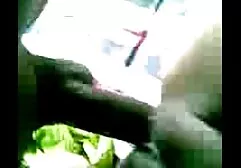 Jego dziewczyna wkłada urządzenie do ust dojrzałej darmowe porno z mamuskami brunetki i wkłada spermę na jej twarz