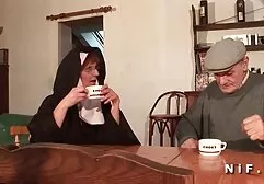 Ogromny czarny facet w złotej bransoletce najlepsze filmy porno z mamuskami niszczy Arabski Mia Khalifa fucked piesek