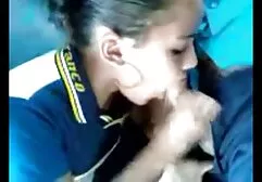 Ciekawy Wytrysk darmowe sex filmy mamuski a duży student w okulary