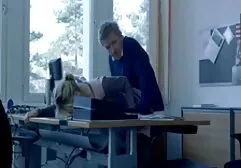 Przynieś darmowe filmy sex mamuski dziewczynę w jej owłosione cipki