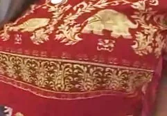 Wyuzdana brunetka filmy porno z mamuskami daje cipki i dupy raz dwa